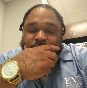 Meet your Posher, Julian